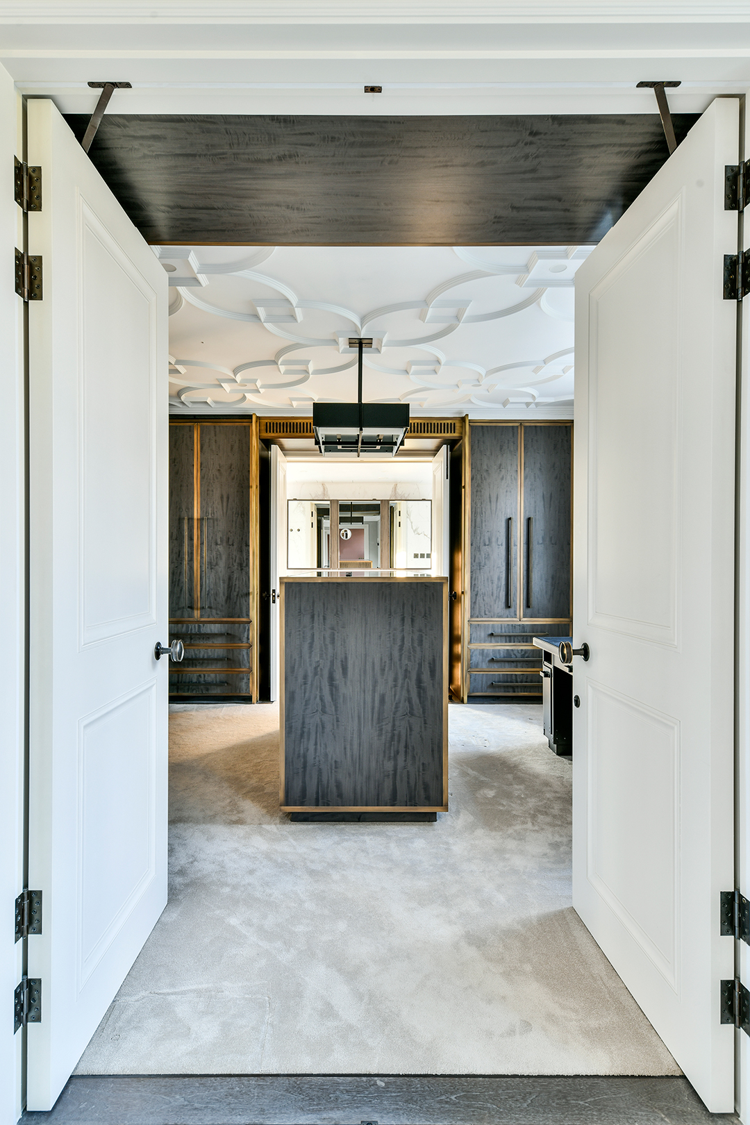 A Stylish London Manor Asking 17 5m Comes To The Market 13