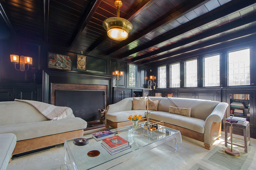 This Circa 1850 Southampton Manor Asking 25m Harkens To The Start Of Hamptons Summer Society R