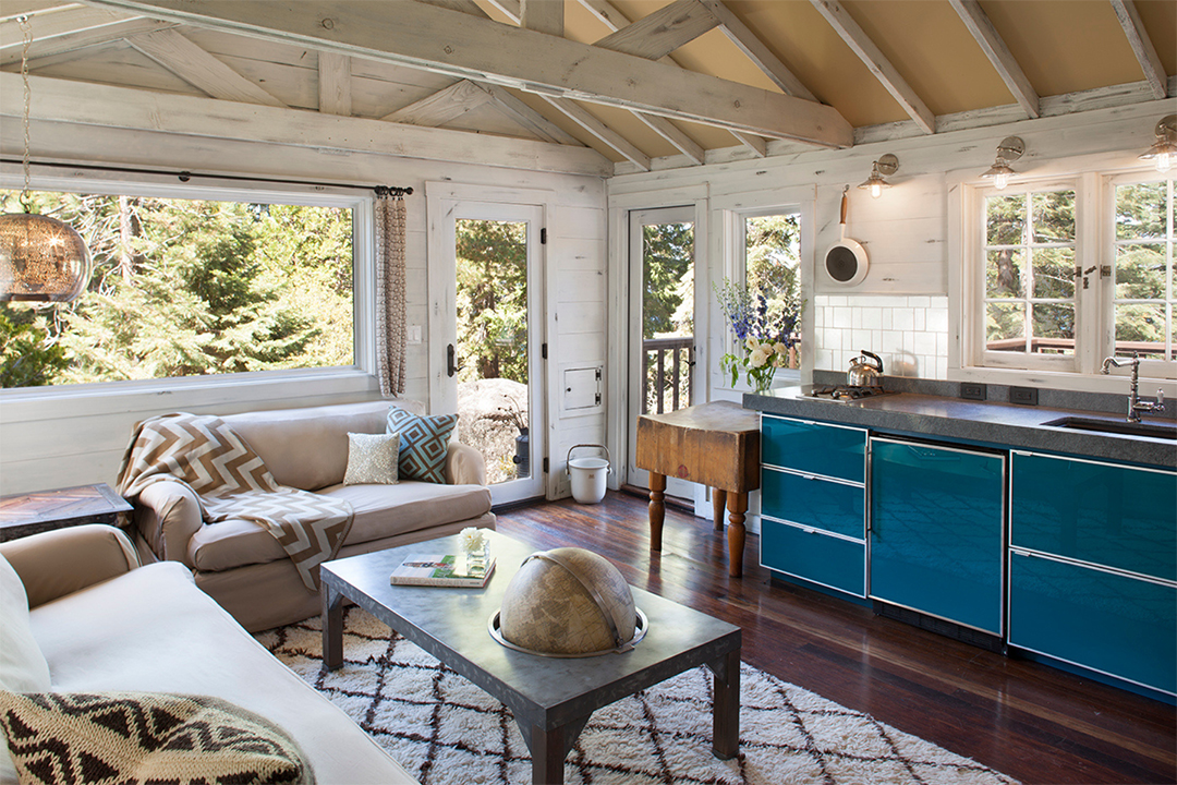 Explore A 25m Lake Tahoe Compound Y