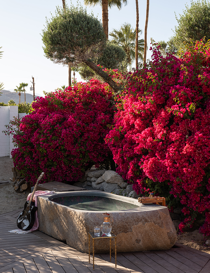 Tour A Revamped Circa 1951 Midcentury Modern In Palm Desert Seeking 2 7m T