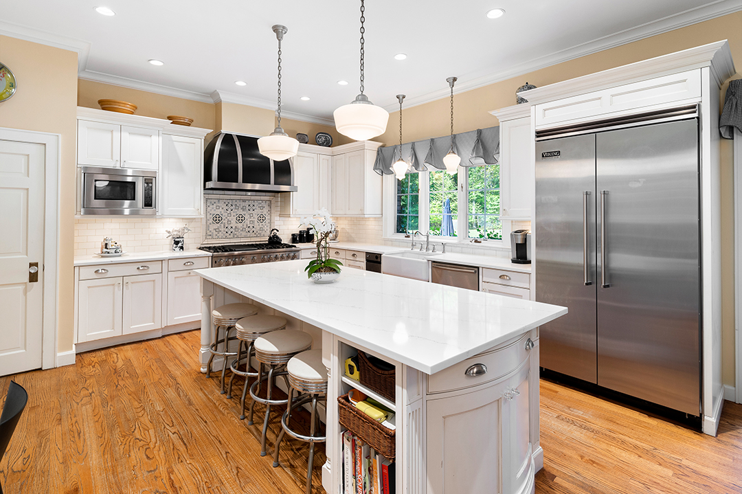 Delightfully Vintage 1920s New Canaan Manor Previously Featured In Ctcg Wants Just Under 4m G