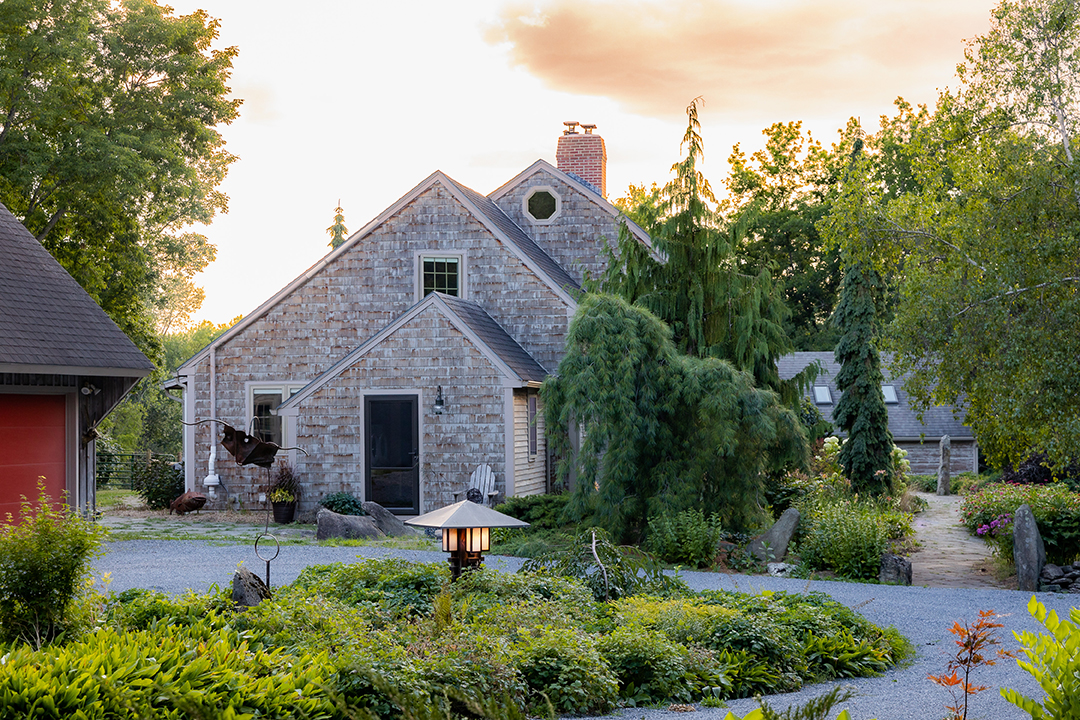 Tour A 2 5m Lakefront Compound In Vermont Where All Things Artistic Rustic And Bucolic Meet D