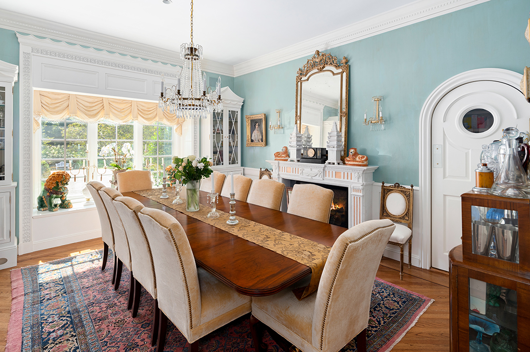 Delightfully Vintage 1920s New Canaan Manor Previously Featured In Ctcg Wants Just Under 4m H