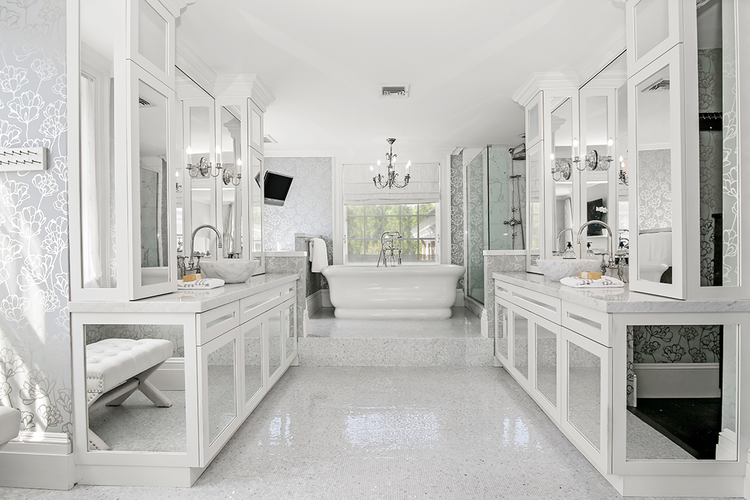 Inside A Reimagined 18th Century Grand Dame In Glamorous Greenwich Asking 6 6m W