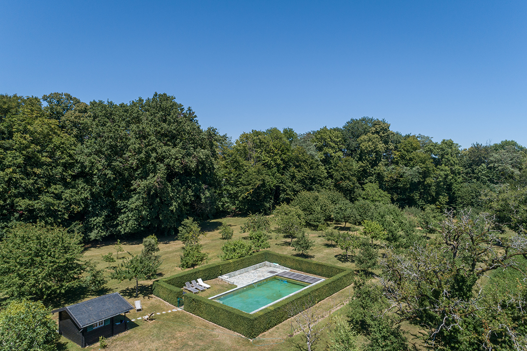 Imagine Coming Home For The Holidays To This Magical Home Asking 15 8m In Switzerland U