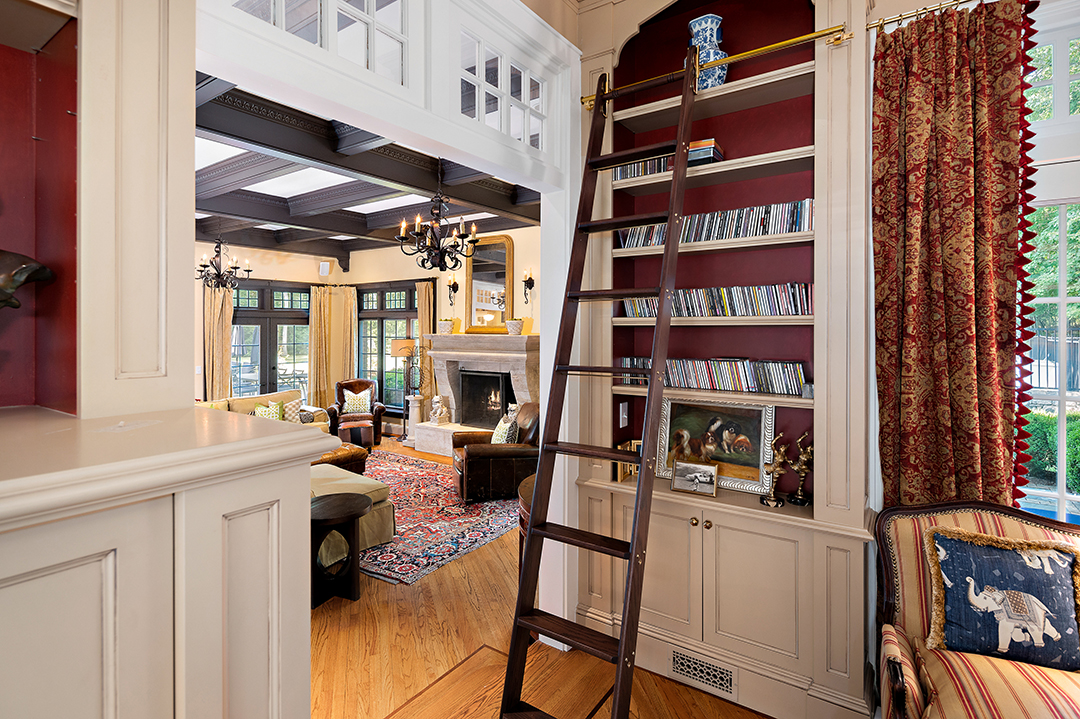 Delightfully Vintage 1920s New Canaan Manor Previously Featured In Ctcg Wants Just Under 4m F