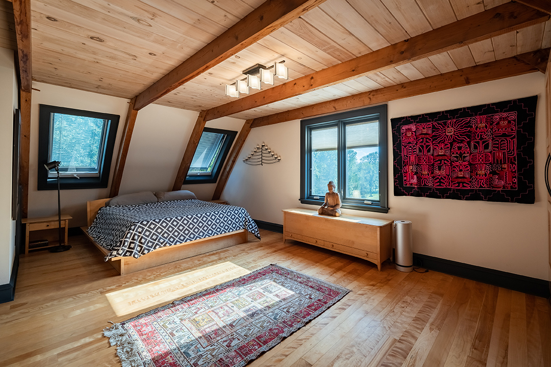 Tour A 2 5m Lakefront Compound In Vermont Where All Things Artistic Rustic And Bucolic Meet T