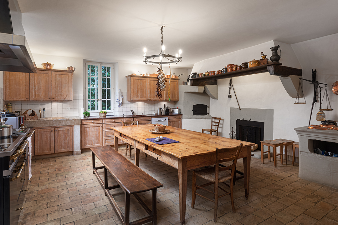 Imagine Coming Home For The Holidays To This Magical Home Asking 15 8m In Switzerland I