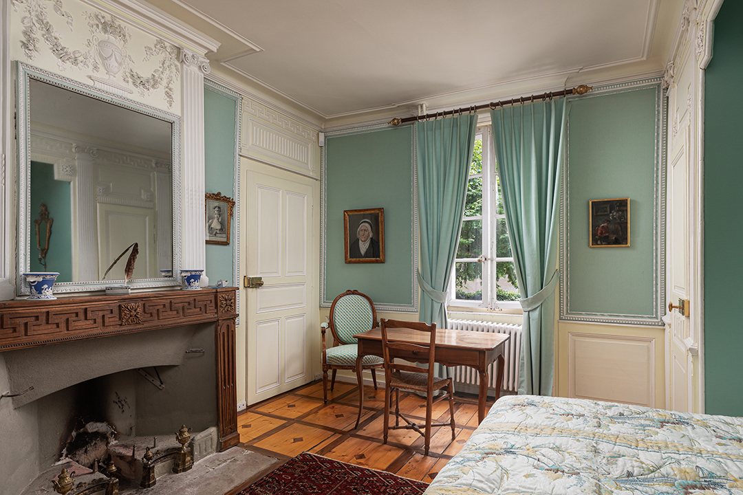 Imagine Coming Home For The Holidays To This Magical Home Asking 15 8m In Switzerland Q