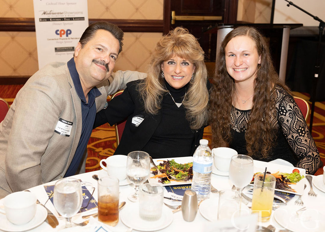 Ed5a2883josephtheriaultchrissytheriaultalexbarrere