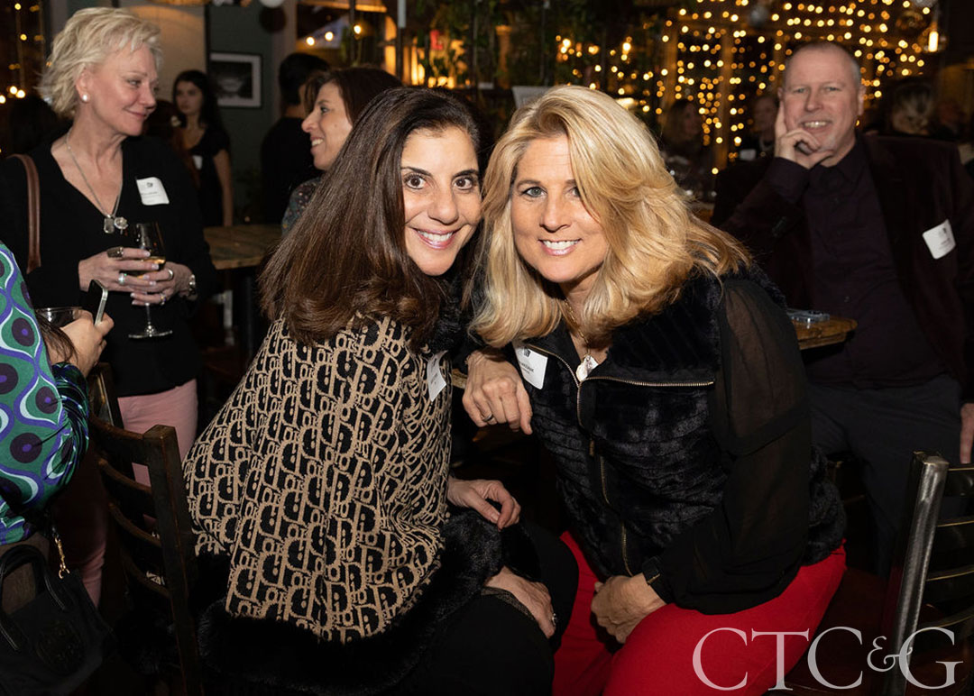 Ed5a5173juliecottieroloramazurak