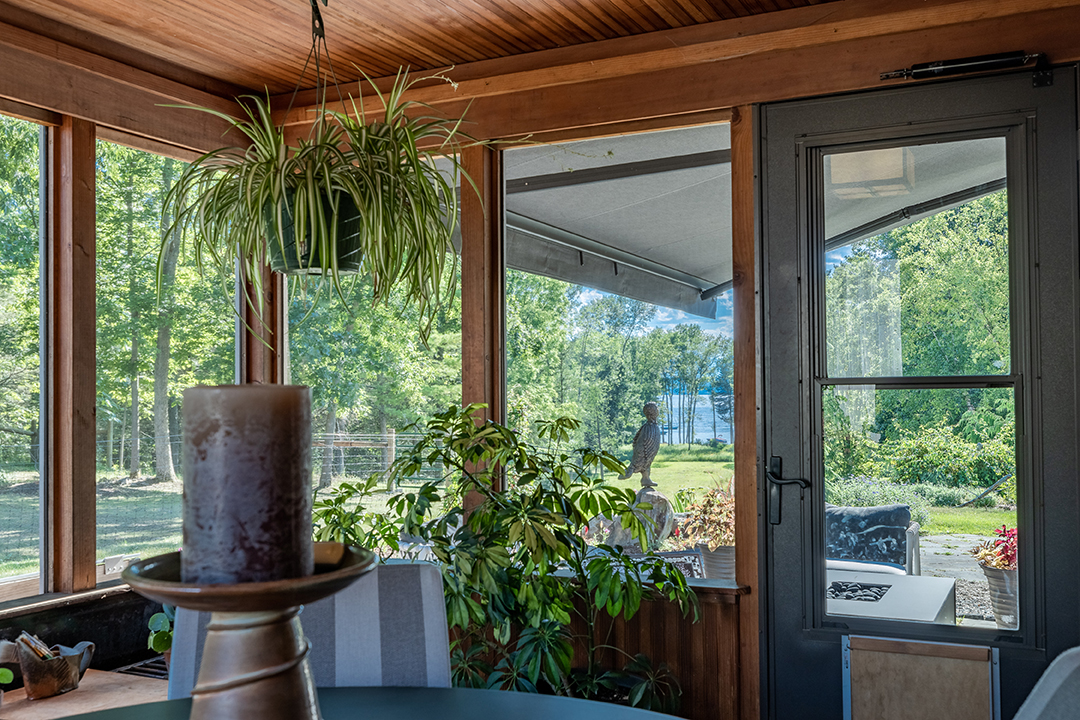 Tour A 2 5m Lakefront Compound In Vermont Where All Things Artistic Rustic And Bucolic Meet S