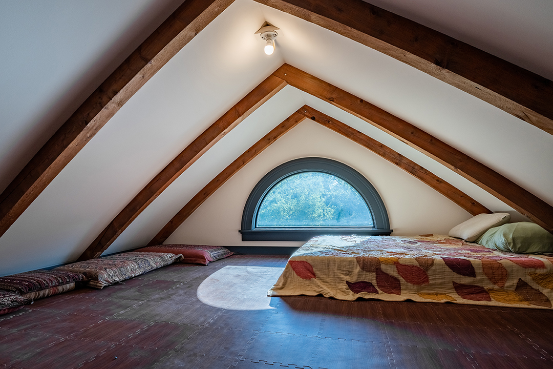 Tour A 2 5m Lakefront Compound In Vermont Where All Things Artistic Rustic And Bucolic Meet V