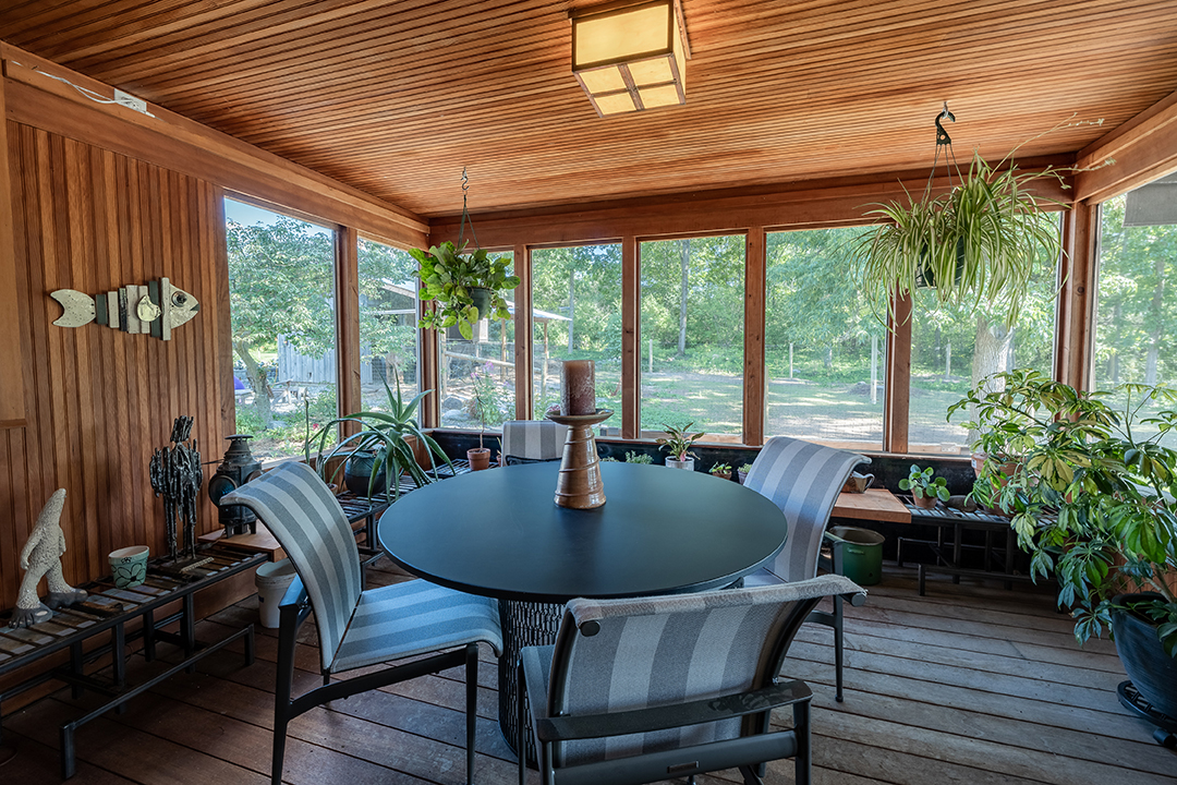 Tour A 2 5m Lakefront Compound In Vermont Where All Things Artistic Rustic And Bucolic Meet R