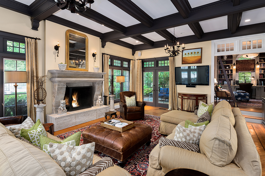 Delightfully Vintage 1920s New Canaan Manor Previously Featured In Ctcg Wants Just Under 4m E