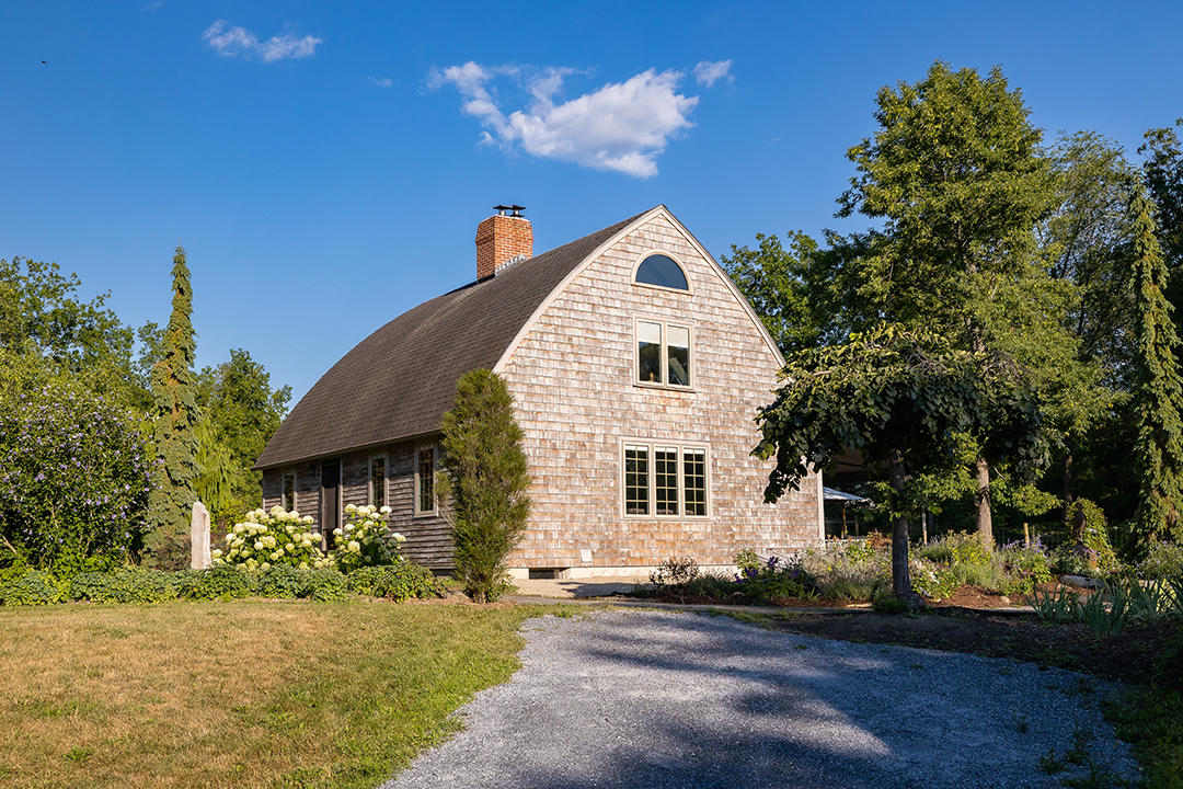 Tour A 2 5m Lakefront Compound In Vermont Where All Things Artistic Rustic And Bucolic Meet Zzzzz