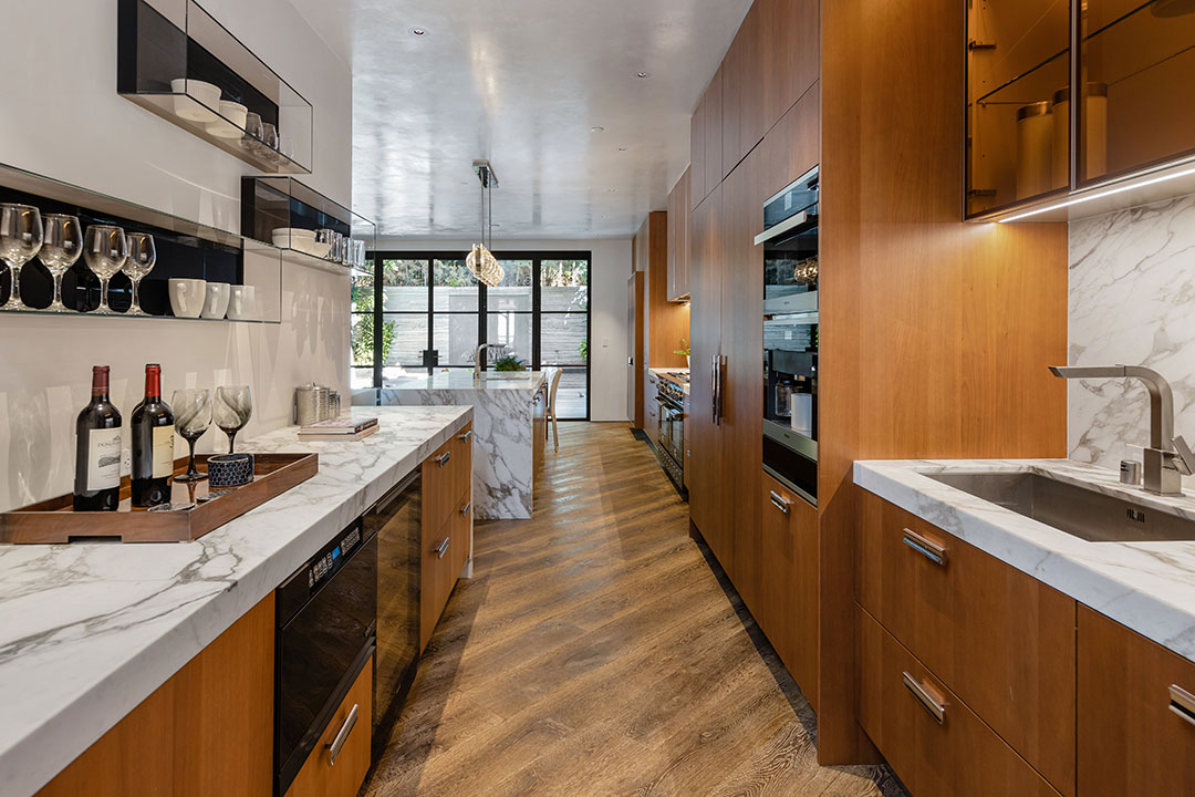 San Fransisco Butler Pantry 12