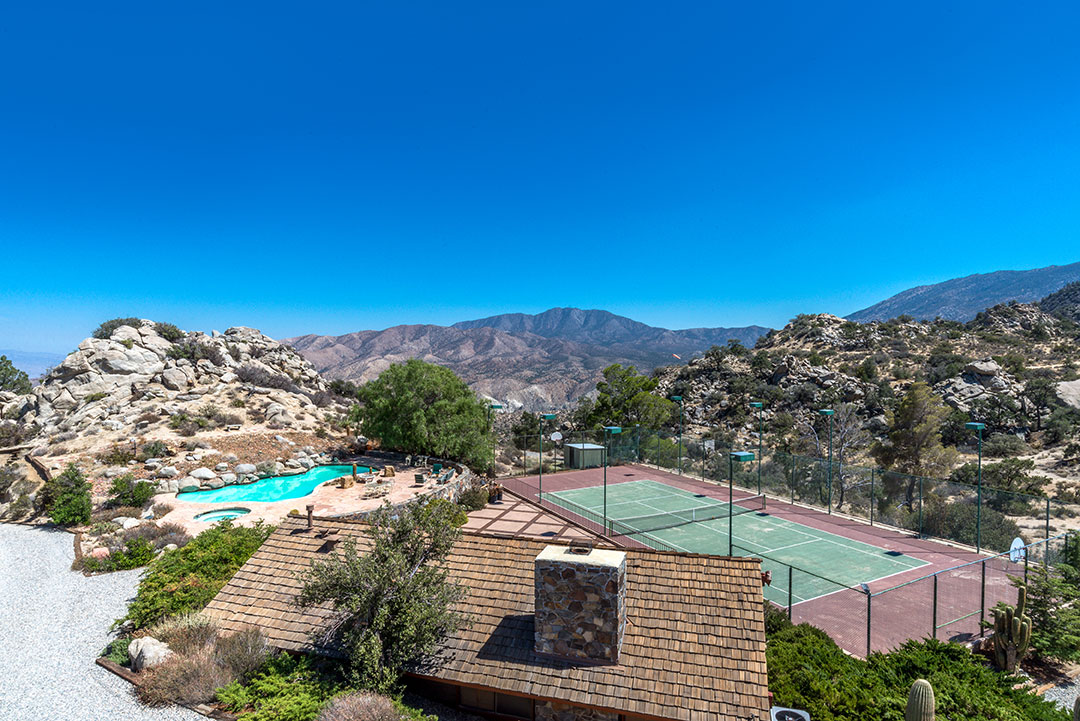 Designed With Resort Style Amenities To Entertain Sinatras Closest Friends And Family