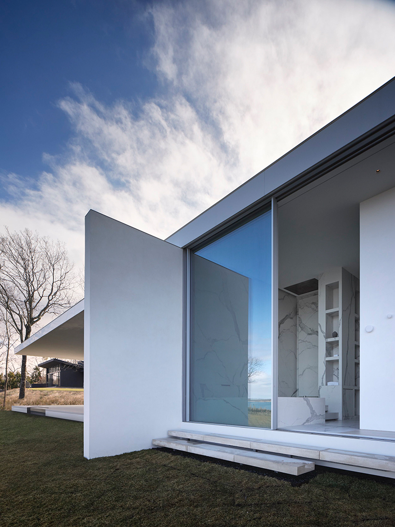 Hugh Jackmans Minimalist East Hampton Home Is Available To Rent This Summer 8