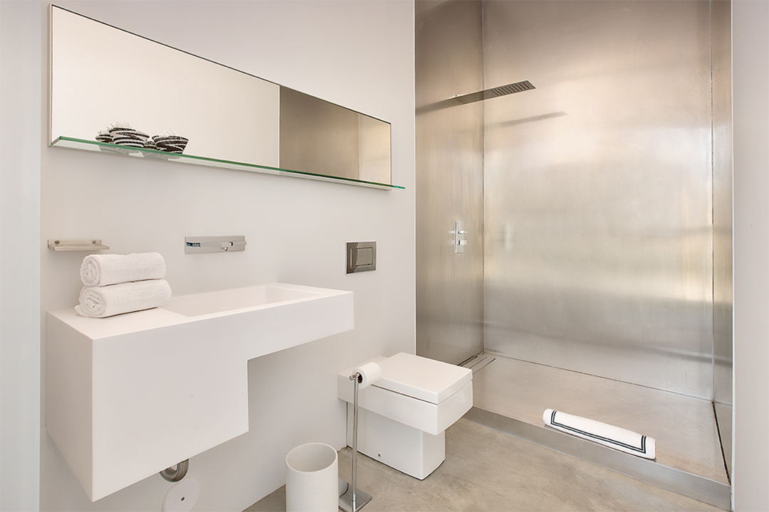 Film Producer Chris Hanleys Spectacular Invisible House In Joshua Tree Asks Modern Ashby