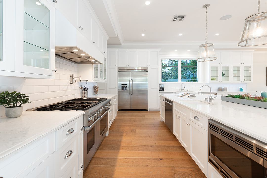 Comedian Colleen Ballinger Seeks To Sell Bright And Elegant Encino Dwelling L