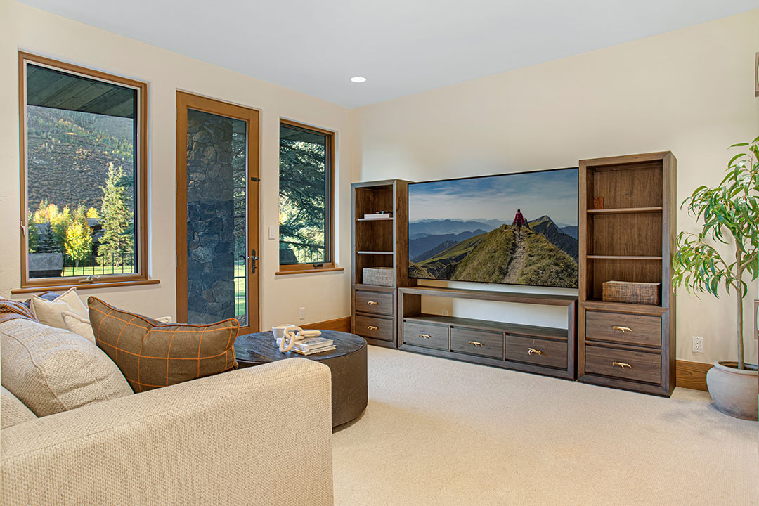 Vail Co Tv Den