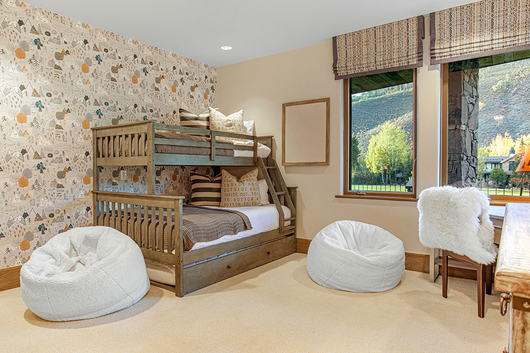 Vail Co Bunk Room