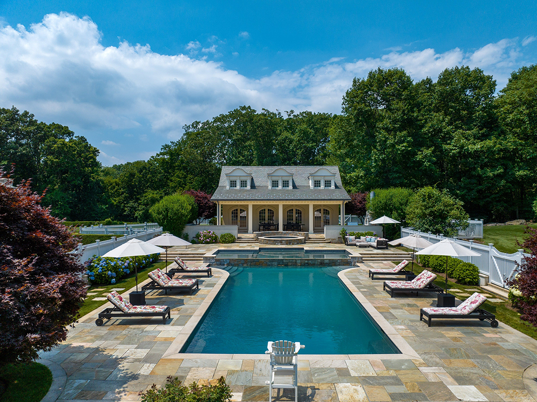 Timeless Greenwich Mansion Lists For The First Time Since Completion At 33 8m F