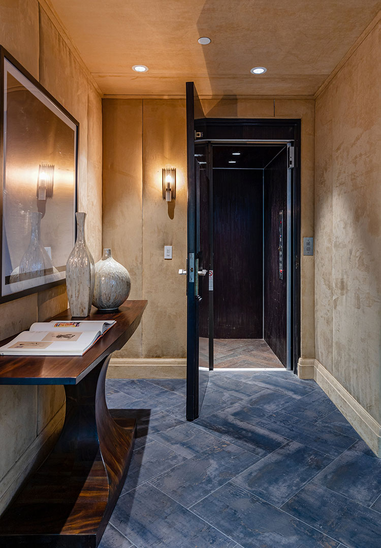 San Fransisco Garage Entry