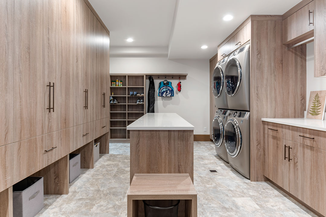 Vail Co Laundry Room