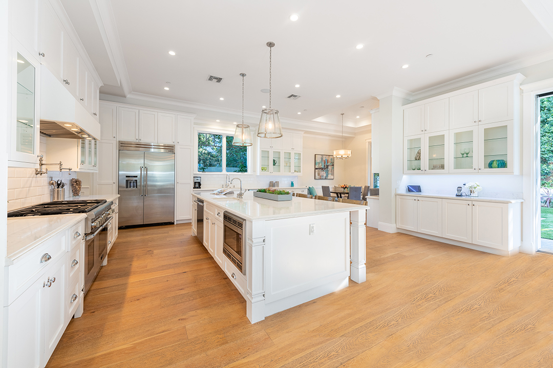 Comedian Colleen Ballinger Seeks To Sell Bright And Elegant Encino Dwelling K