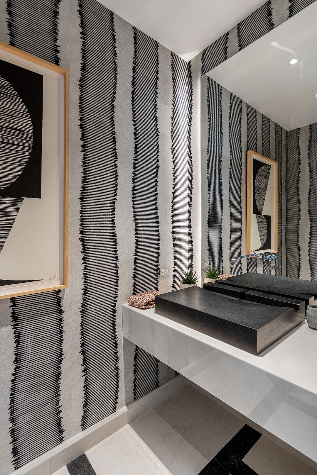 San Fransisco Powder Room 32