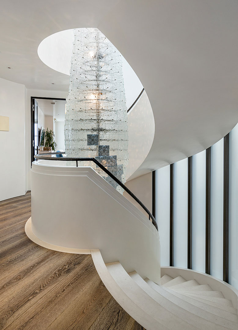 San Fransisco Upstairs 14