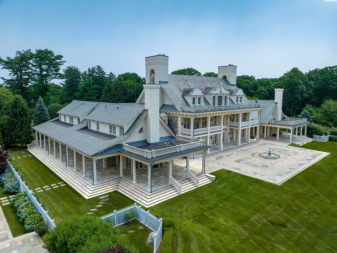 Timeless Greenwich Mansion Lists For The First Time Since Completion At 33 8m Z