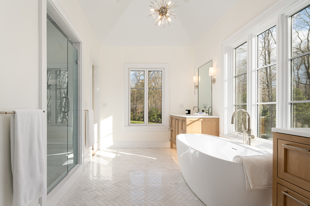 This 5m Darien New Construction Combines A Classic Exterior With Transitional Fresh Interiors 22