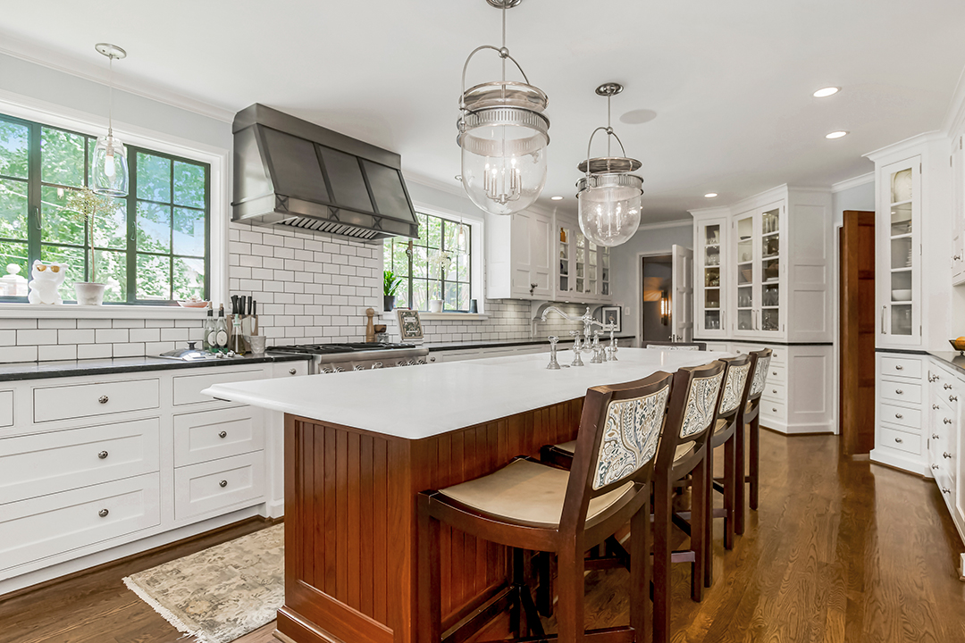 Showdown Of The Super Bowl Lvii Cities Two Must See Listings In Kansas City And Philadelphia Q