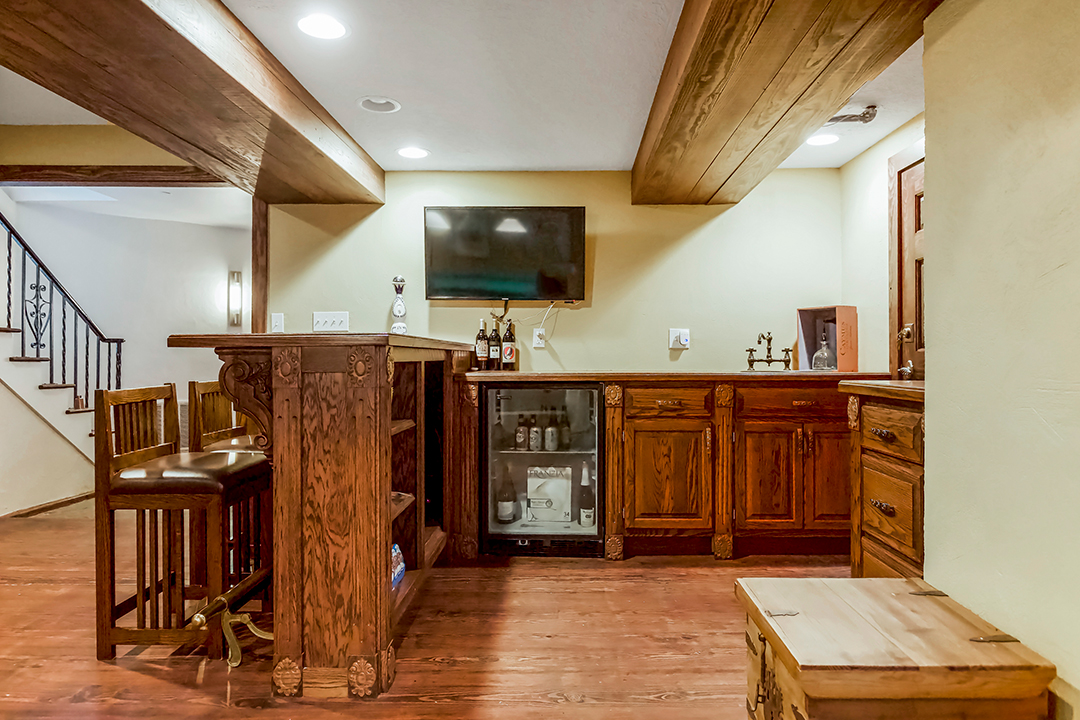 Showdown Of The Super Bowl Lvii Cities Two Must See Listings In Kansas City And Philadelphia Y