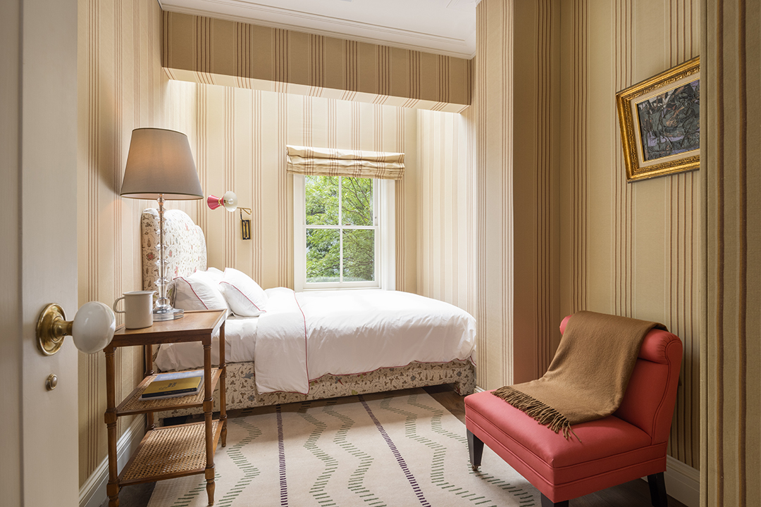 Fashion Industry Couple Parts Ways With Their West Village Townhouse For Just Over 23m 22 W12th