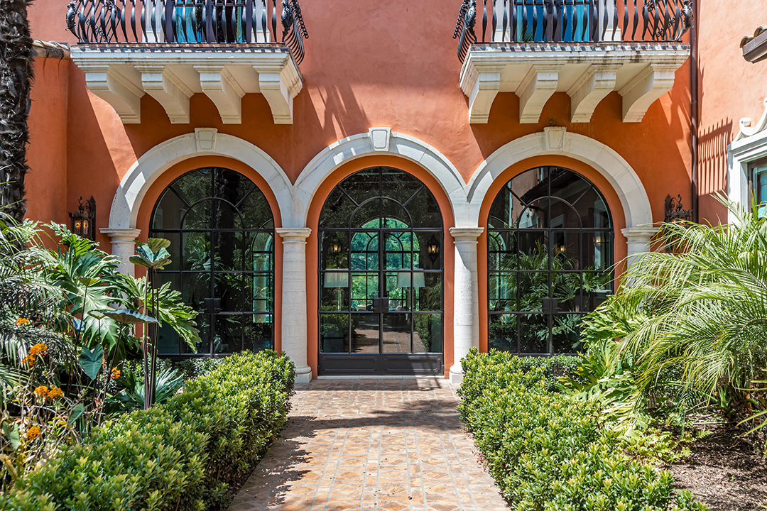Prancing Horse Estate In California Is A Vision Of Romantic Mediterranean Style Seeking Almost 20m14