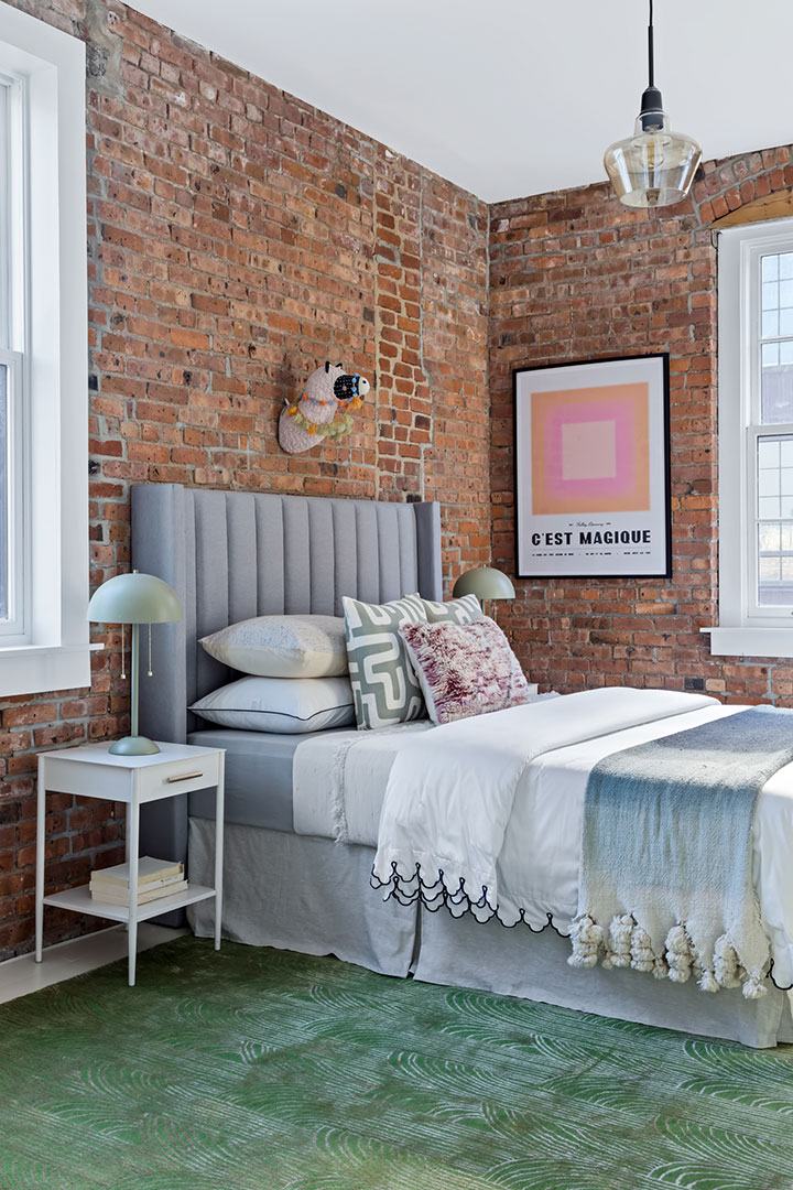 Dumbo Loft Guest Bed