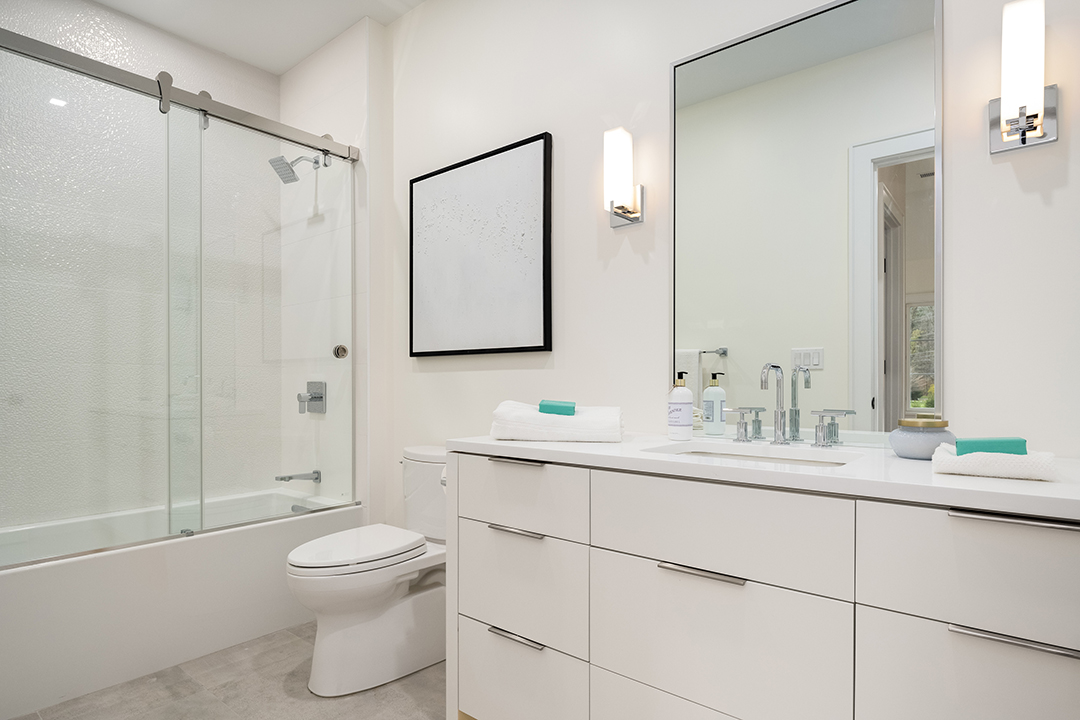 This 5m Darien New Construction Combines A Classic Exterior With Transitional Fresh Interiors 26