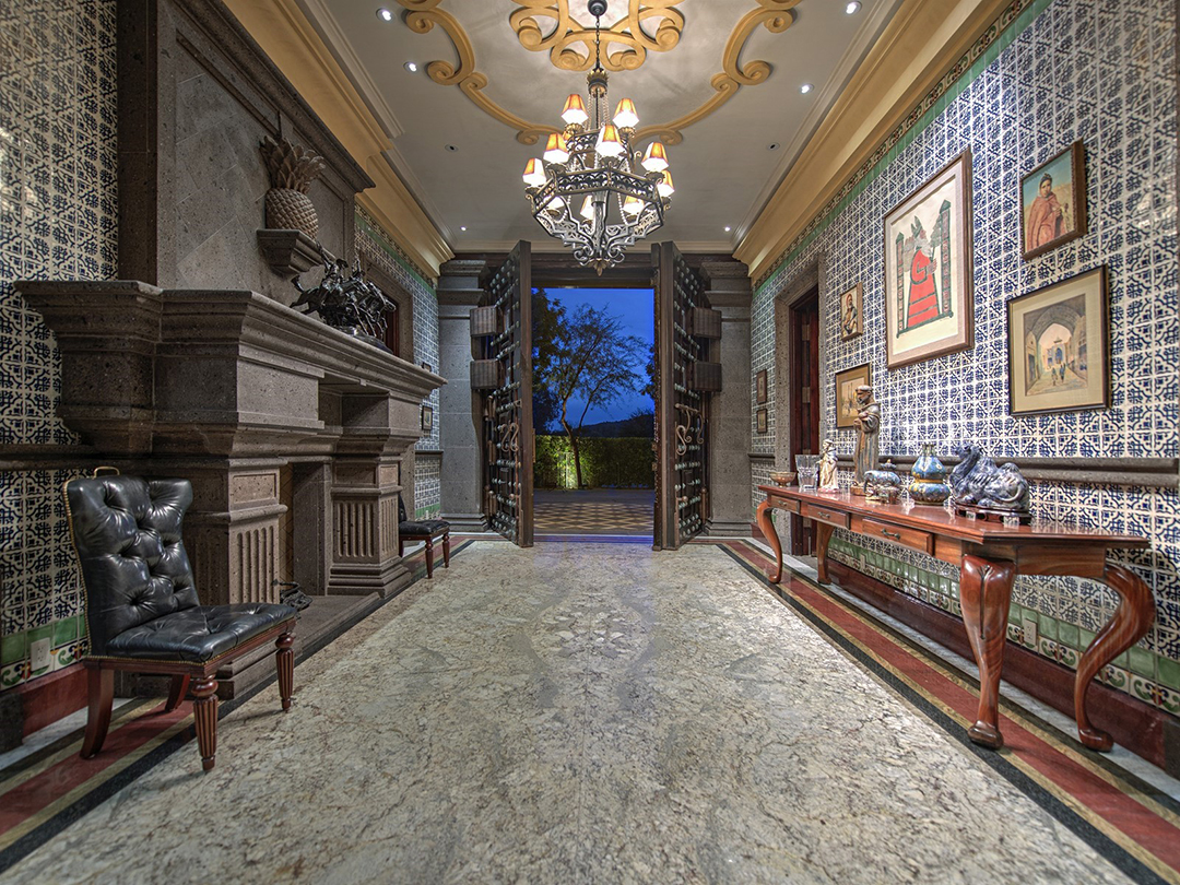 Nearly 18000 Square Foot Arizona Villa Originally Home To An Nfl Player Seeks 16m 006 Foyer Grand Entry