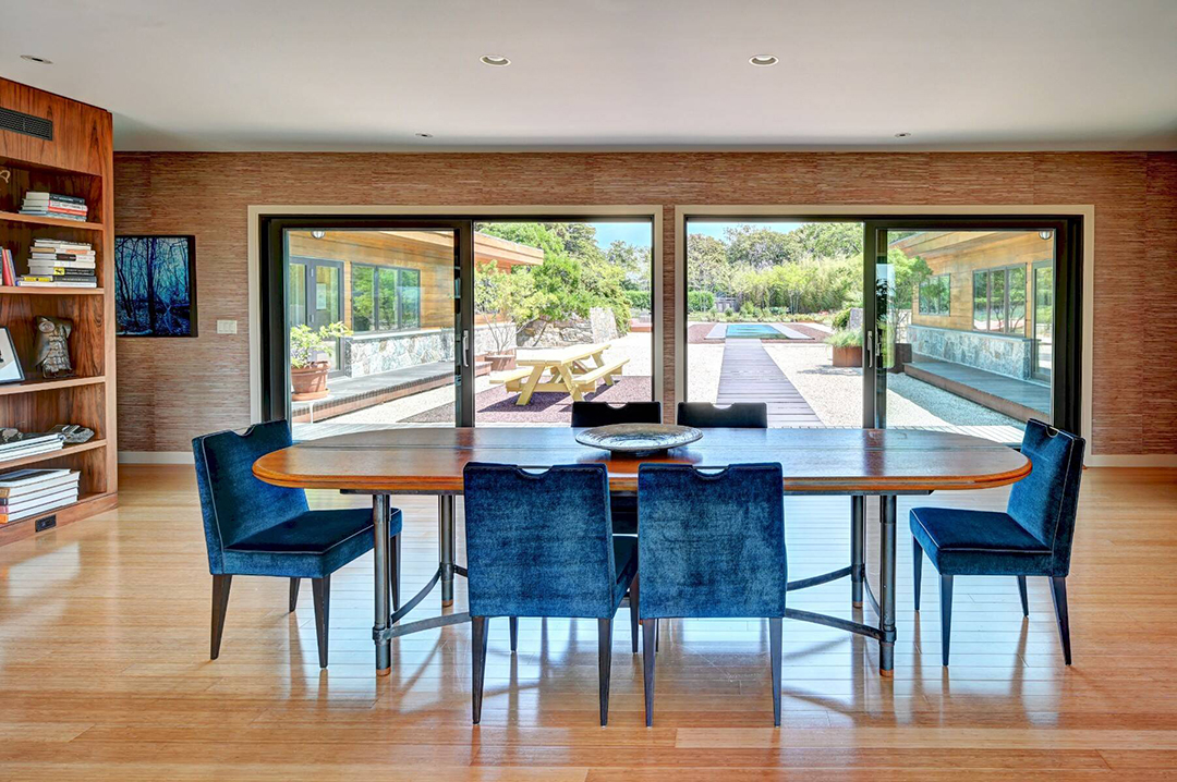 Architect Bertrand Goldbergs 1952 Creation The Snyder House Seeks 14m On Shelter Island Y