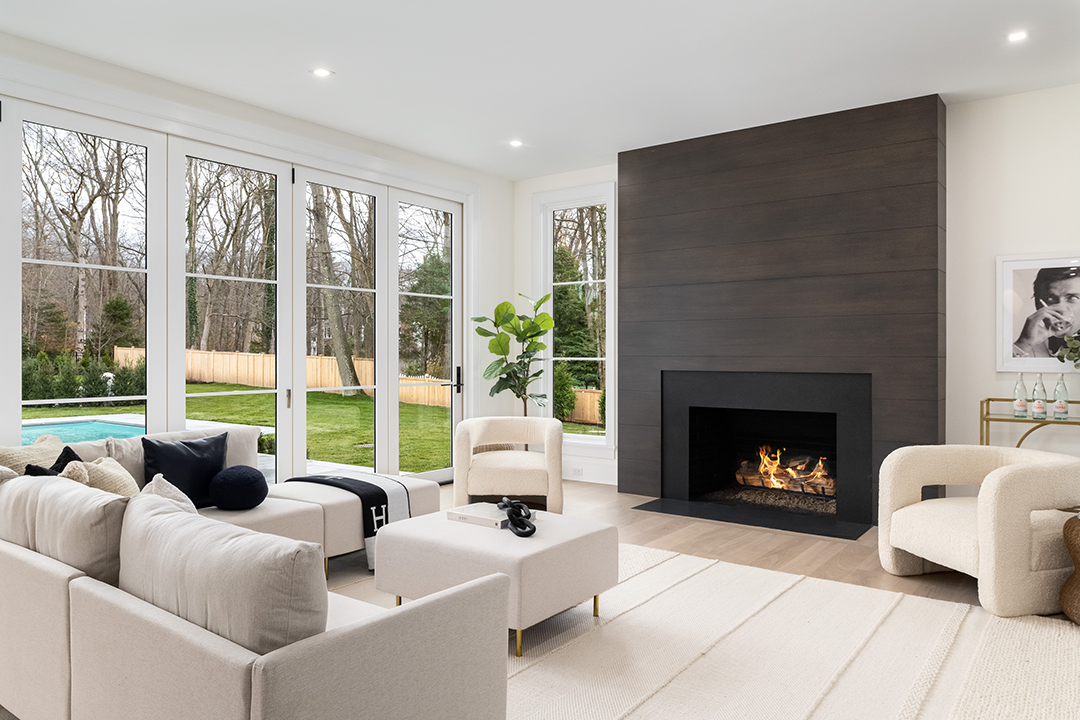 This 5m Darien New Construction Combines A Classic Exterior With Transitional Fresh Interiors 10