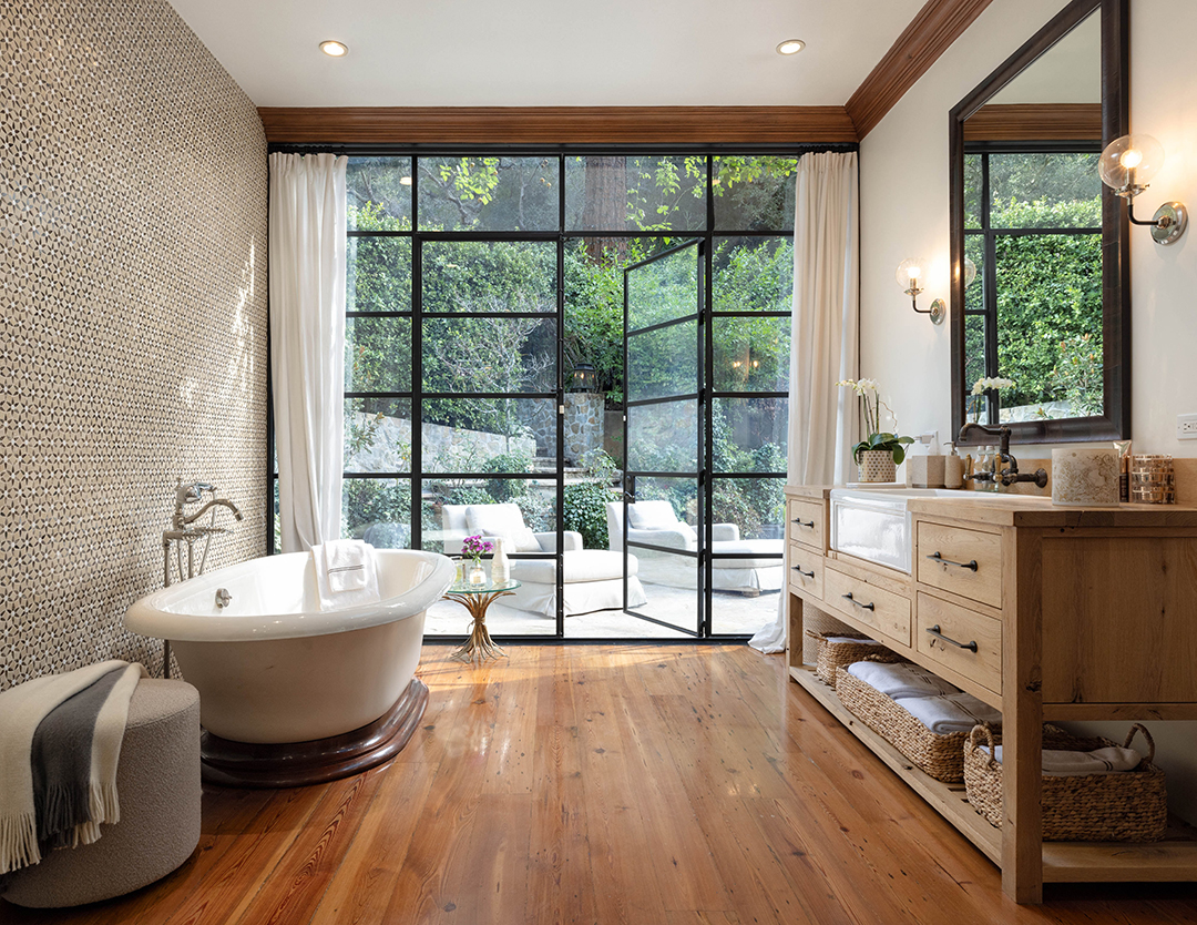 J Lo Just Listed This Sumptuous French Countryside Style Estate In Bel Air For 42 5m X