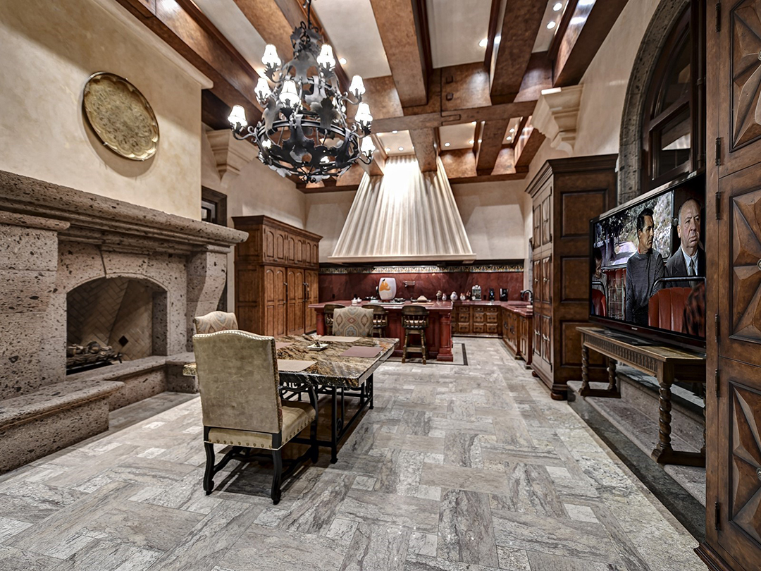 Nearly 18000 Square Foot Arizona Villa Originally Home To An Nfl Player Seeks 16m 029 Gourmet Kitchen Dining