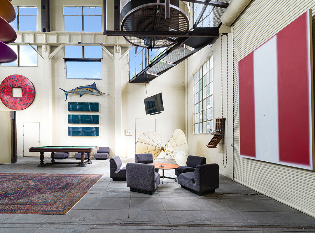 La Landmark Home Living Space