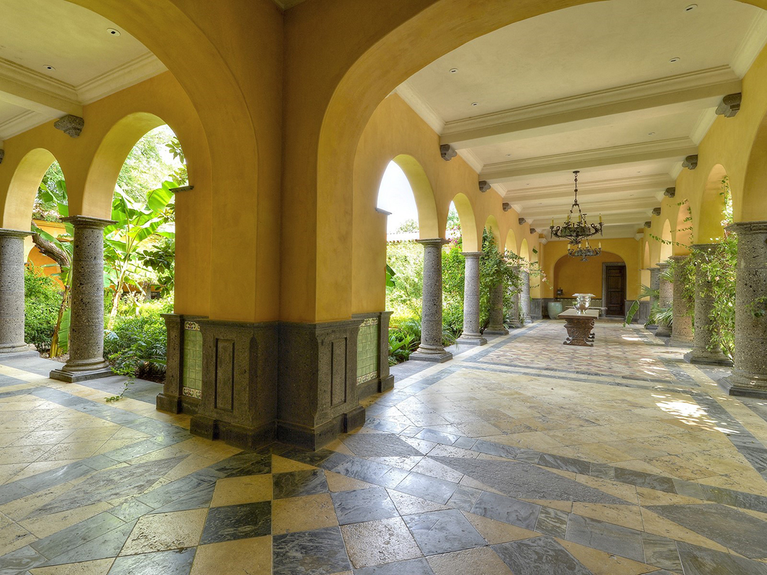 Nearly 18000 Square Foot Arizona Villa Originally Home To An Nfl Player Seeks 16m 105 003 74454844