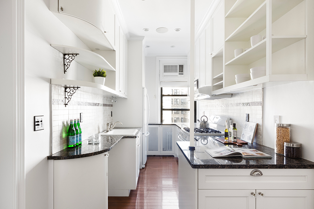 Riverdale Creator Asks Under 1m For A Delightful One Bedroom Uws Co Op D