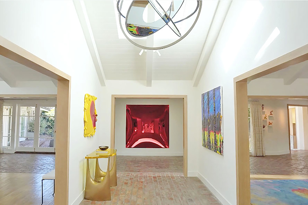 Jim Carey Puts His Primary Residence In L A On The Market At 28 9m G